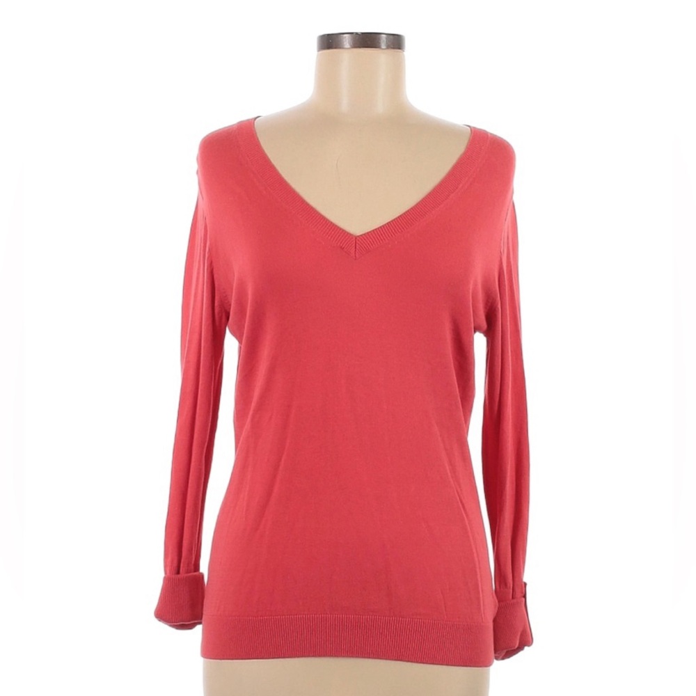 Banana Republic ladies Coral colored V-Neck 100% cotton